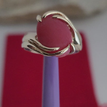 14k Size 8 Amazing Solid Yellow Gold Mate Coral Gemstone Ring!