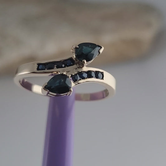 14K Yellow Gold Dark Blue Sapphire Bypass Ring Size 6.5 - Solid Gold