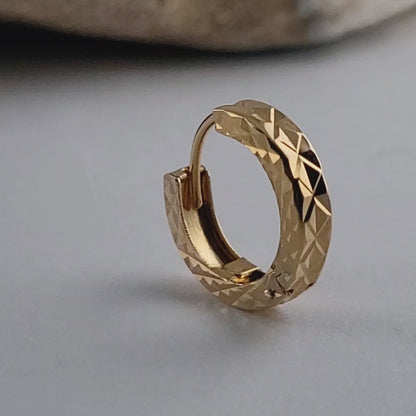 18K Solid Yellow Gold Diamond-Cut Small Single Italian Hoop / Cartilage Hoop