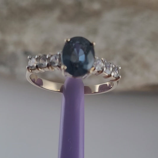 14K Yellow Gold Iolite and White Topaz Gemstones Size 6.75 - Solid Gold
