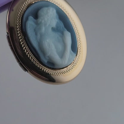 14K Yellow Gold Blue Agate Guardian Angel Cameo Photo Locket Pendant – Incredible Condition
