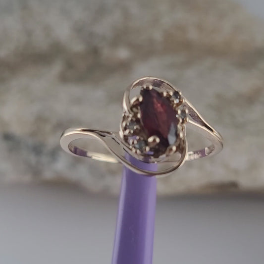 14K Yellow Gold Garnet and Genuine Diamonds Ring Size 9.5 - Solid Gold