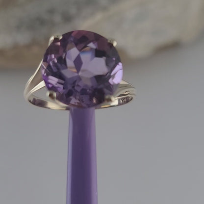 10K Yellow Gold Amethyst Gemstone Ring 8 Solid Gold