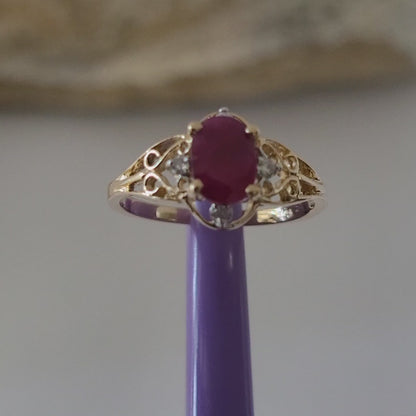 14k Yellow Gold Ruby Diamonds Ring Size 6 Solid Gold!