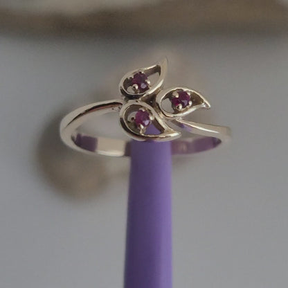 ❤️10k Size 6 Precious Solid Yellow Gold Rubies Cocktail Ring!