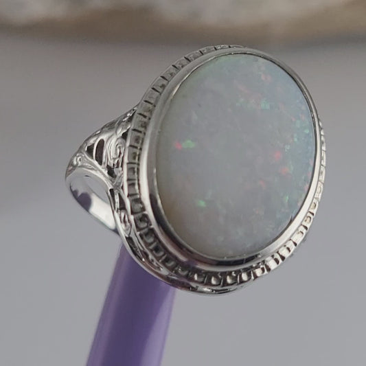 Vintage 14K White Gold Opal Art-Deco Ring Size 7.25 - Solid Gold
