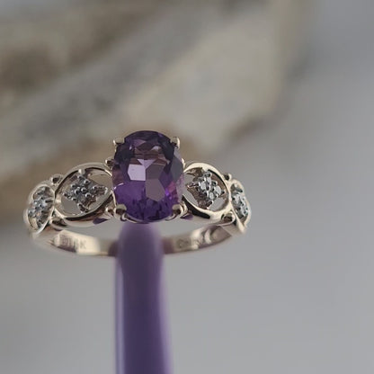 14K Yellow Gold Amethyst and Genuine Diamonds Ring Size 7 - Solid Gold