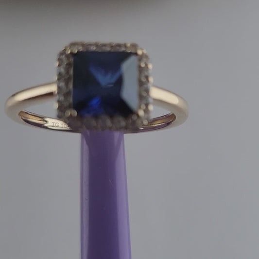 10K Yellow Gold with Blue and White Sapphires Cocktail Ring Size 6, Solid Gold