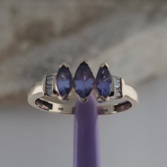10K Yellow Gold Tanzanite and Diamonds Ring Size 8, Solid Gold!