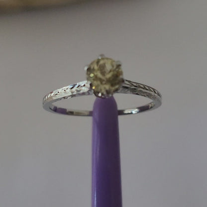 ❤️14k Size 8.25 Beautiful Solid White Gold Topaz Ring!
