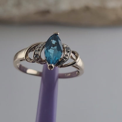 10K Yellow Gold Blue Topaz and Genuine Diamonds Ring Size 6.5 - Solid Gold