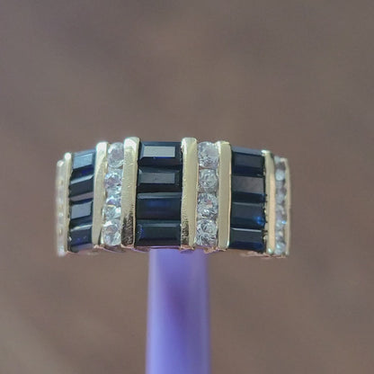 ❤️14k Size 5.5 Amazing Solid Yellow Gold Sapphire and White Topaz Ring!