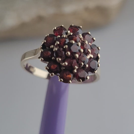14K Yellow Gold Garnet Cluster Ring Size 6.25 - Solid Gold