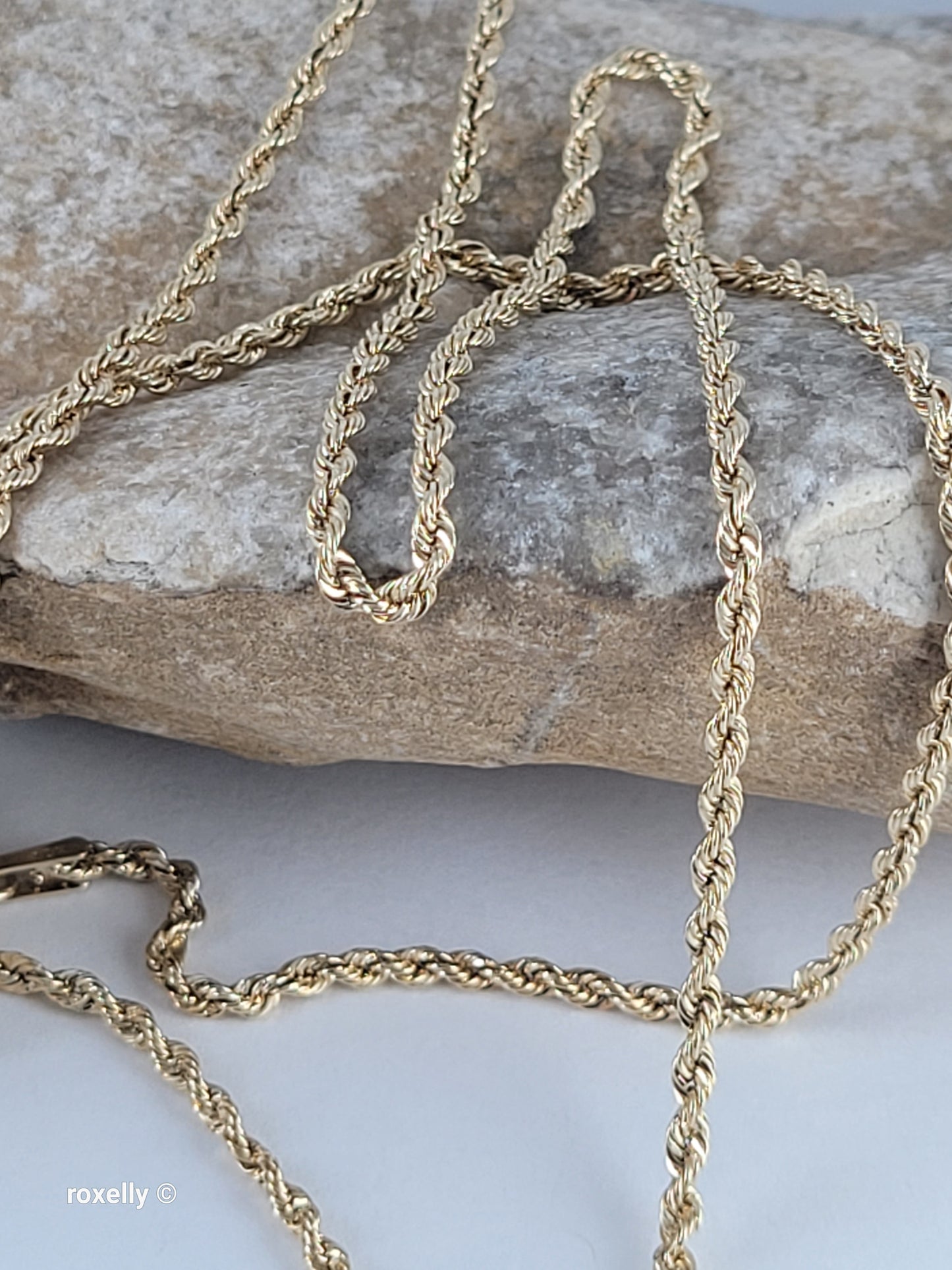 10K Yellow Gold Rope Chain and Mystic Pendant!
