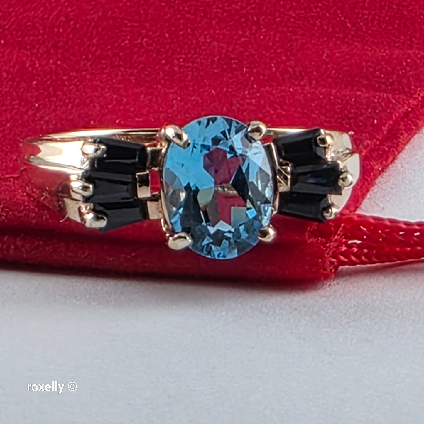 10K Yellow Gold Blue Topaz and Sapphire Cocktail Ring Size 7.25, Solid Gold!