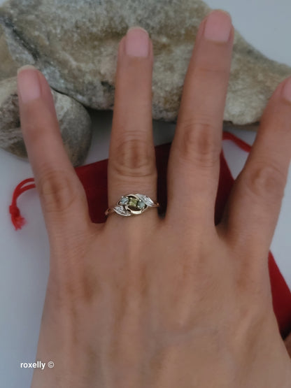14K Yellow Gold Peridot, Blue Topaz & Diamonds Ring Size 7.25- Solid Gold!