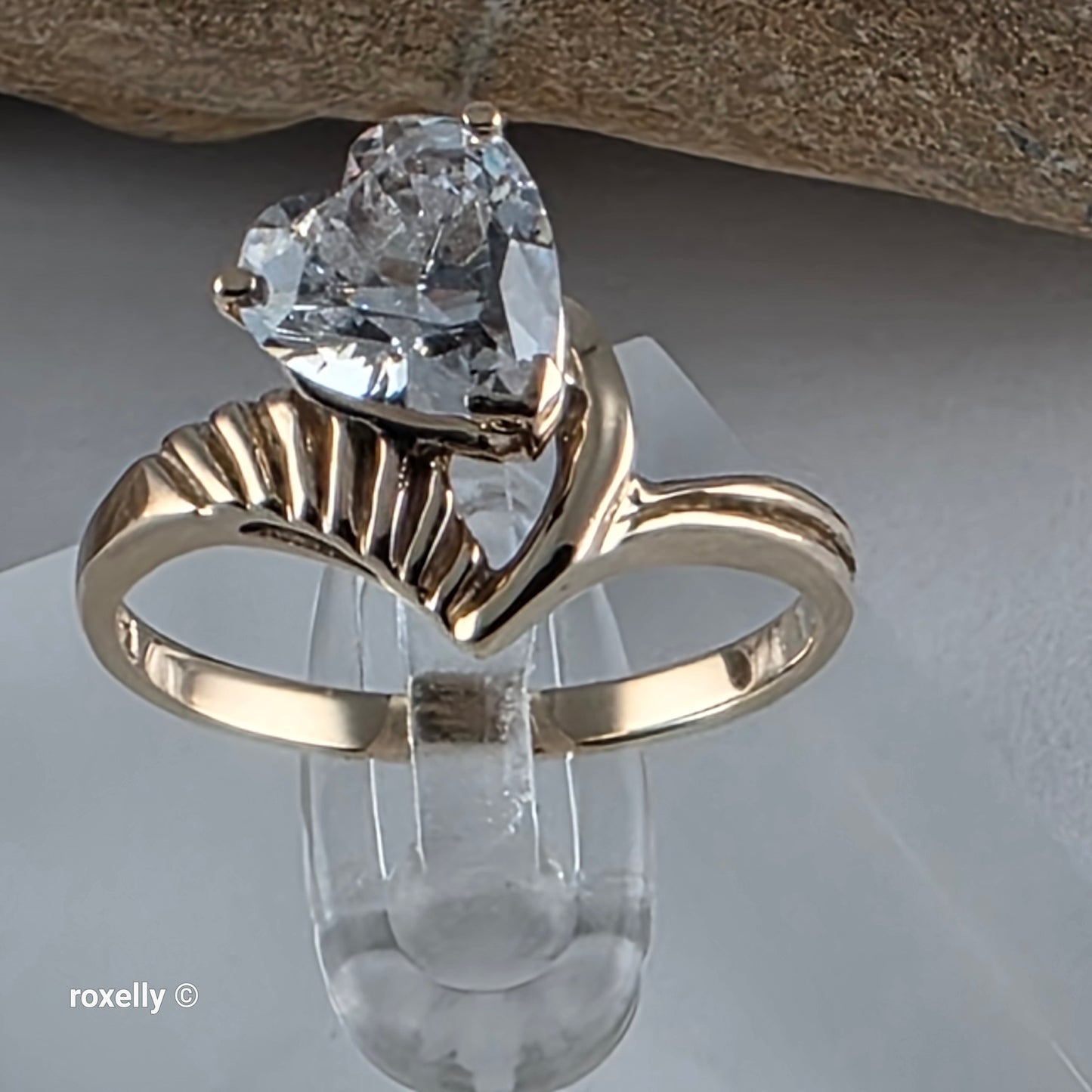 14K Yellow Gold Heart-Shaped Cubic Zirconia Ring Size 7.75, Solid Gold!