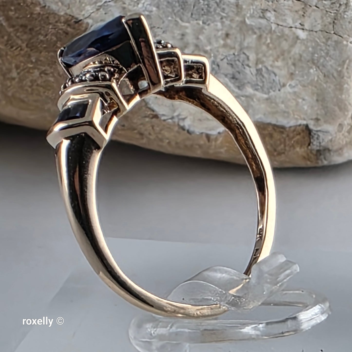 10K Yellow Gold Sapphire and Diamond Cocktail Ring Size 7.5, Solid Gold!