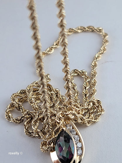 10K Yellow Gold Rope Chain and Mystic Pendant!