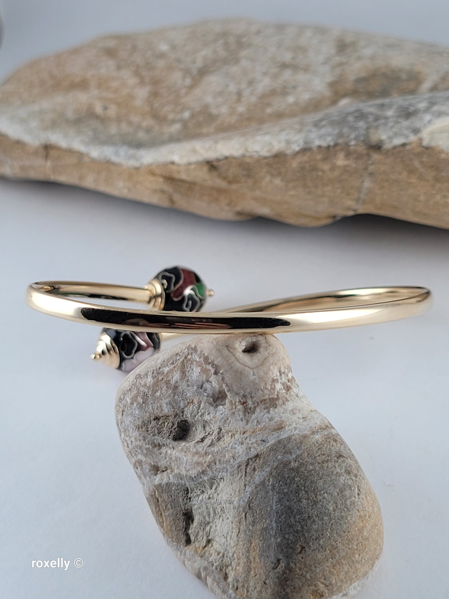 14K Yellow Gold Cloisonne Enamel Floral Bangle Bracelet, Solid Gold!