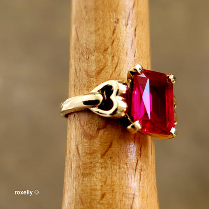 10K Yellow Gold Ruby Gemstone Ring Size 4.25 - Solid Gold!