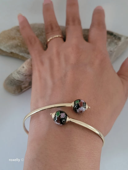 14K Yellow Gold Cloisonne Enamel Floral Bangle Bracelet, Solid Gold!