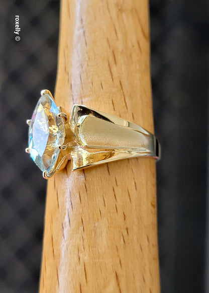 14K Yellow Gold Aquamarine Gemstone Ring Size 6.5, Solid Gold!
