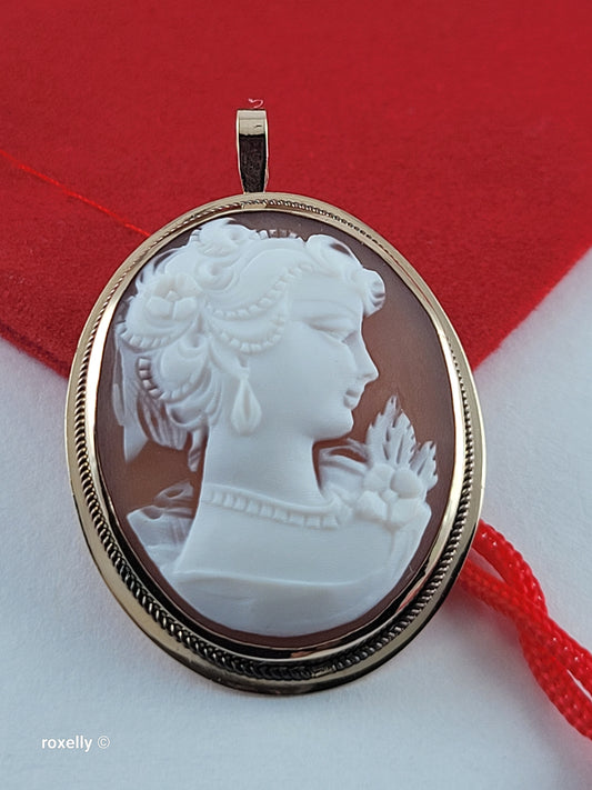 Vintage 14K Yellow Gold Italian Cameo Brooch/Pendant – Classic Victorian Profile -Hand-Carved Shell