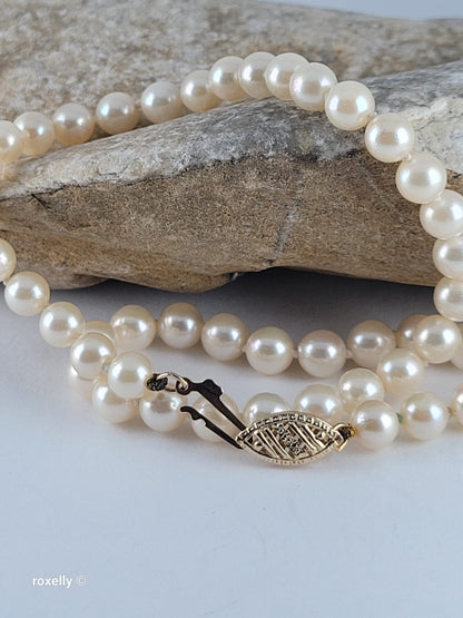 Freshwater Pearl Necklace with Solid 14K Yellow Gold Clasp!