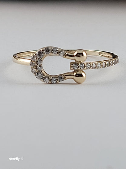10K Yellow Gold Cubic Zirconia Horseshoe Dainty Ring Size 6.75, Solid Gold!