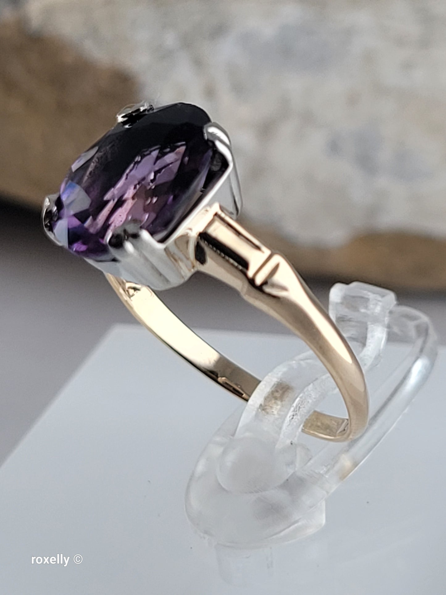 14K Yellow Gold Amethyst Gemstone Ring Size 6, Solid Gold