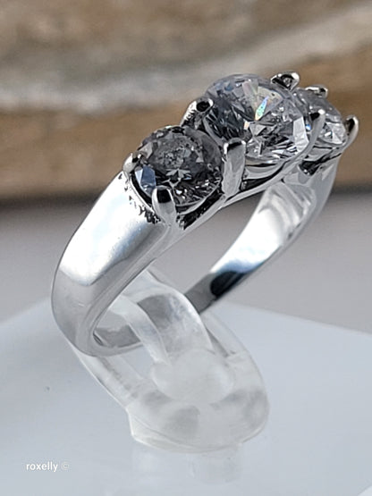 10K White Gold Cubic Zirconia Cocktail Ring Size 4.5, Solid Gold!