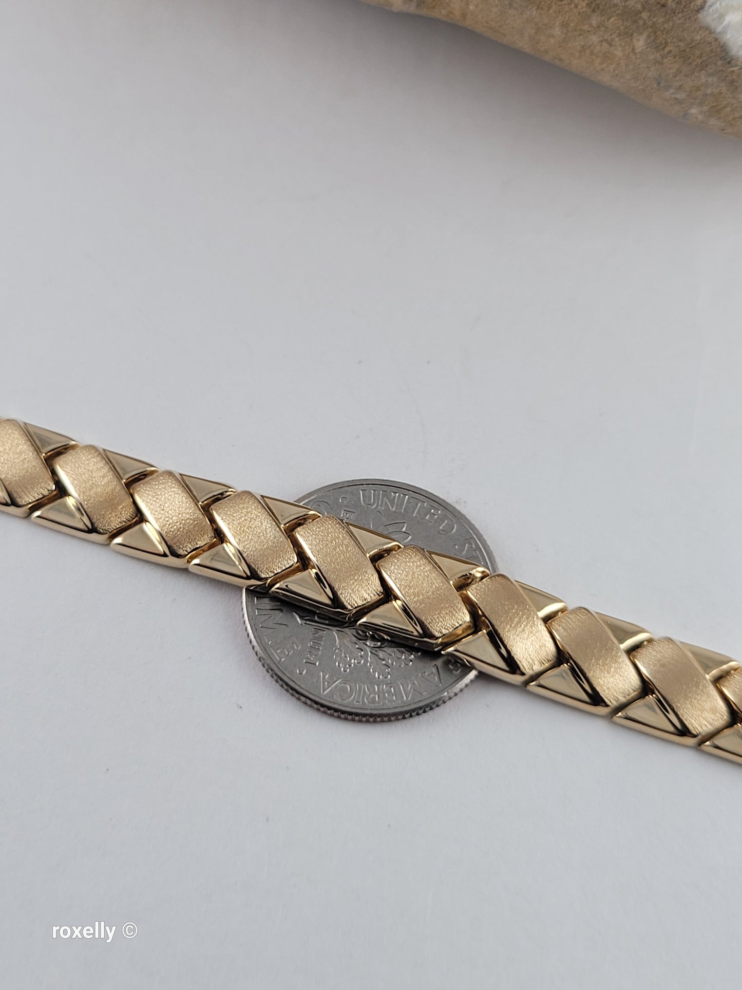 14K Yellow Gold Woven Chevron Link Bracelet, 7.25” Solid Gold – Made in Turkey