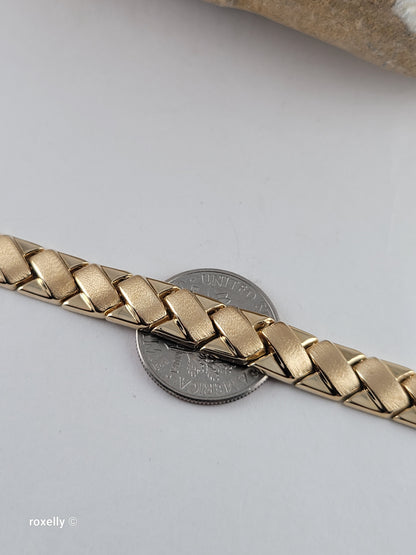 14K Yellow Gold Woven Chevron Link Bracelet, 7.25” Solid Gold – Made in Turkey