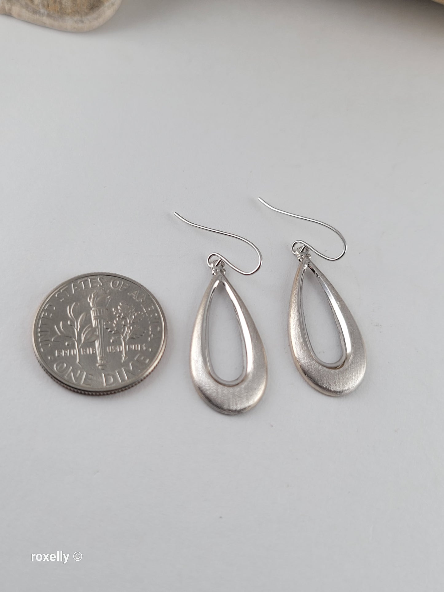 14K White Gold Lightweight Small Comfortable Brushed Finish Earrings!