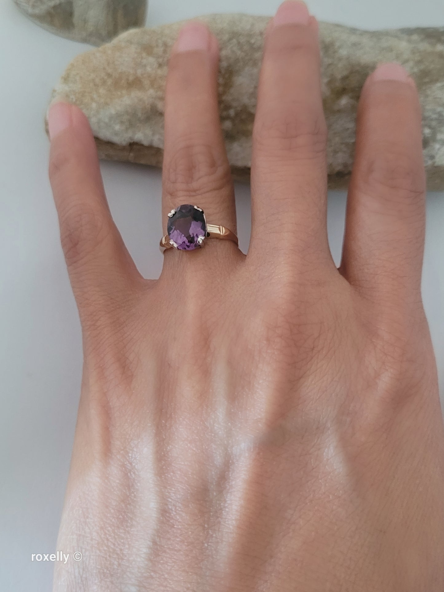 14K Yellow Gold Amethyst Gemstone Ring Size 6, Solid Gold