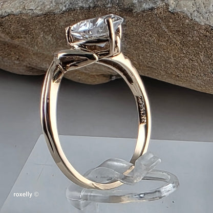 14K Yellow Gold Heart-Shaped Cubic Zirconia Ring Size 7.75, Solid Gold!