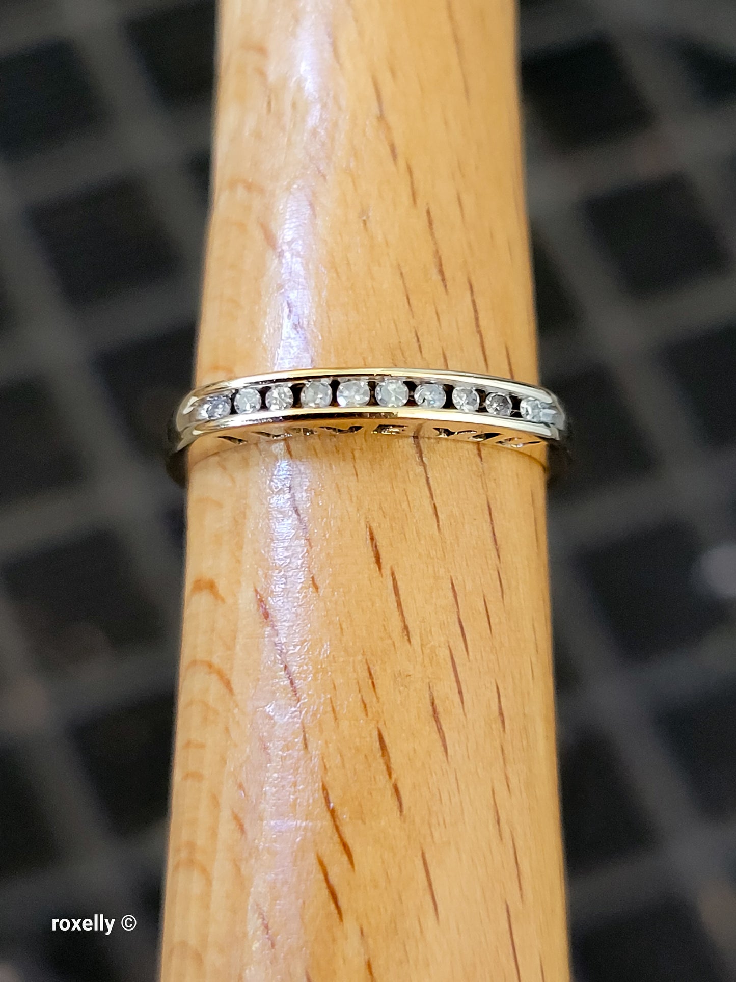 10K Yellow Gold Genuine Diamond "I Love You” Ring Size 6.75, Solid Gold!
