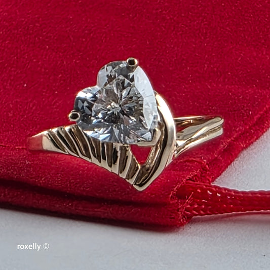 14K Yellow Gold Heart-Shaped Cubic Zirconia Ring Size 7.75, Solid Gold!