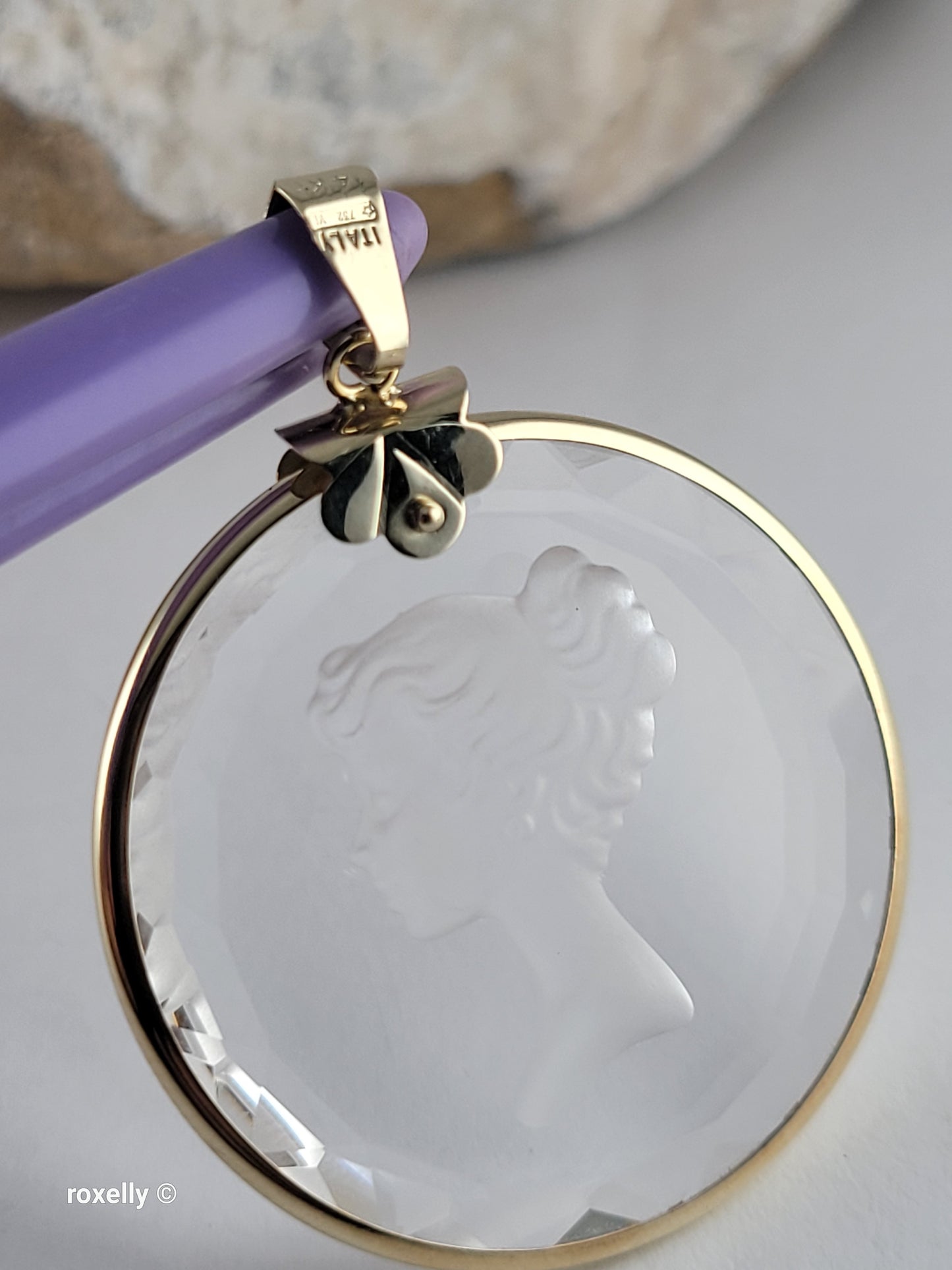 14K Vintage Yellow Gold Carved Face Clear Intaglio, Woman Bust Design Pendant, Solid Gold - Made in Italy!