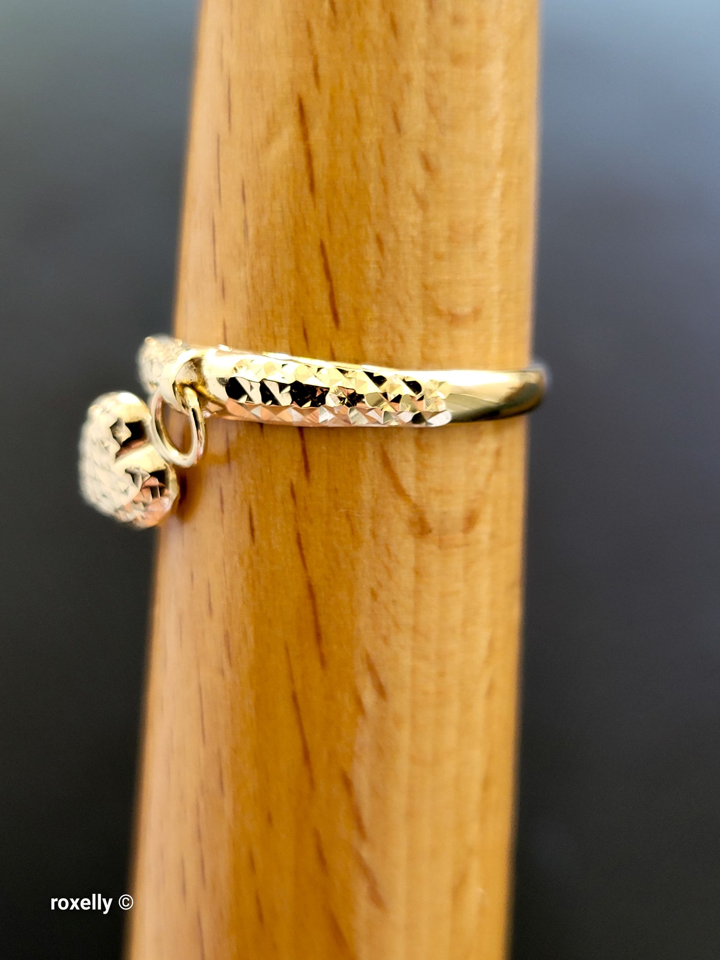 14K Yellow Gold Diamond-Cut Ring Size 10 with Heart Charm, Solid Gold!