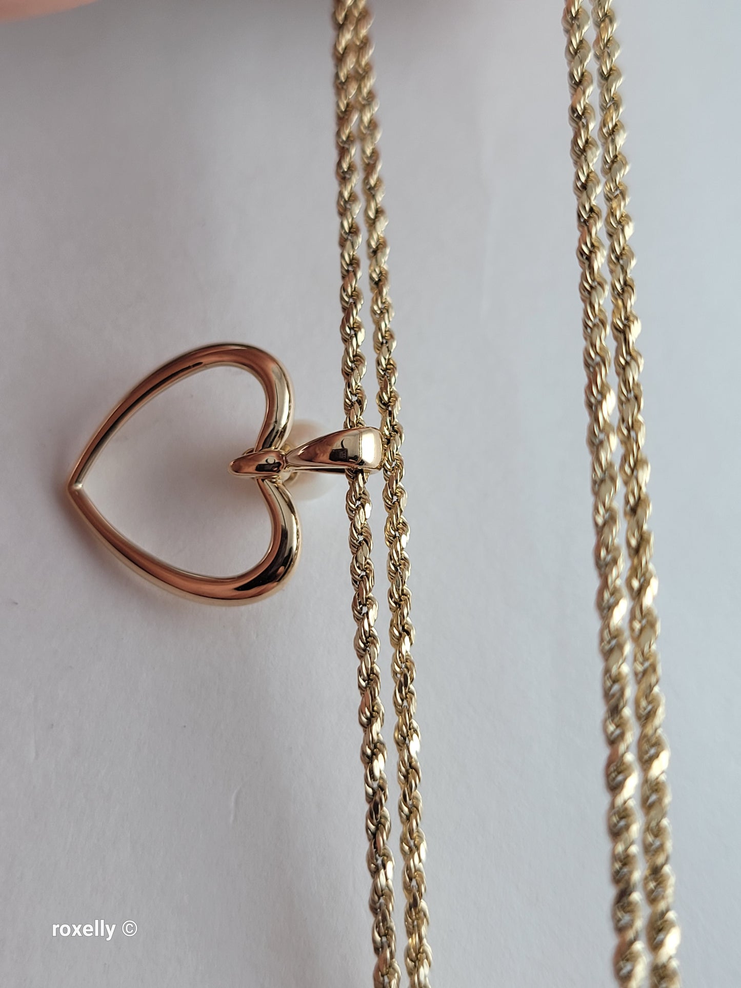 14K Yellow Gold Diamond Cut Rope Chain and Fresh-Water Pearl Heart Pendant!
