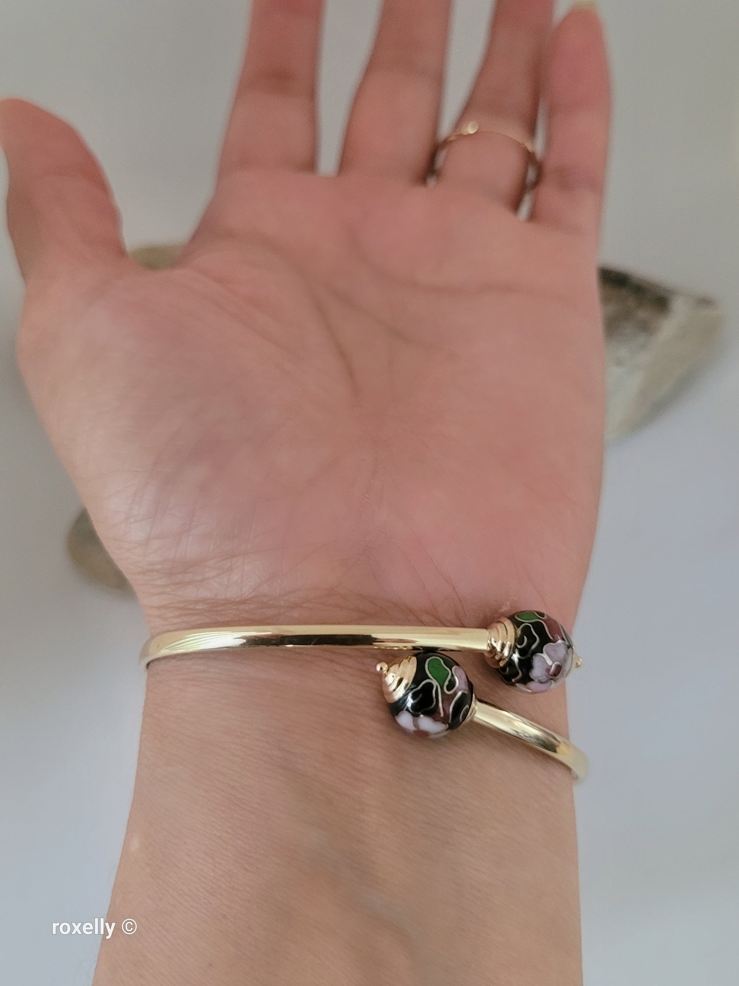 14K Yellow Gold Cloisonne Enamel Floral Bangle Bracelet, Solid Gold!