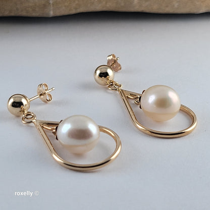 14K Yellow Gold Freshwater Pearl Drop-Shaped Dangle Earrings, Solid Gold!
