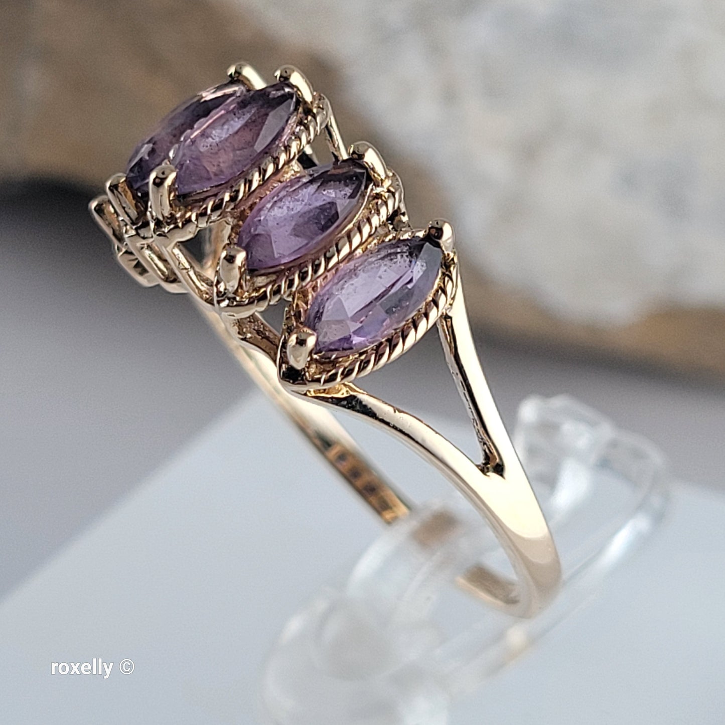10K Yellow Gold Amethyst Tiara Design Ring Size 8, Solid Gold!