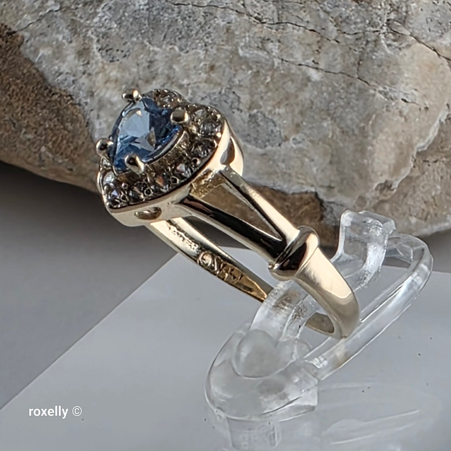 14K Yellow Gold Heart-Shaped Blue Topaz and Cubic Zirconia Ring Size 7, Solid Gold!