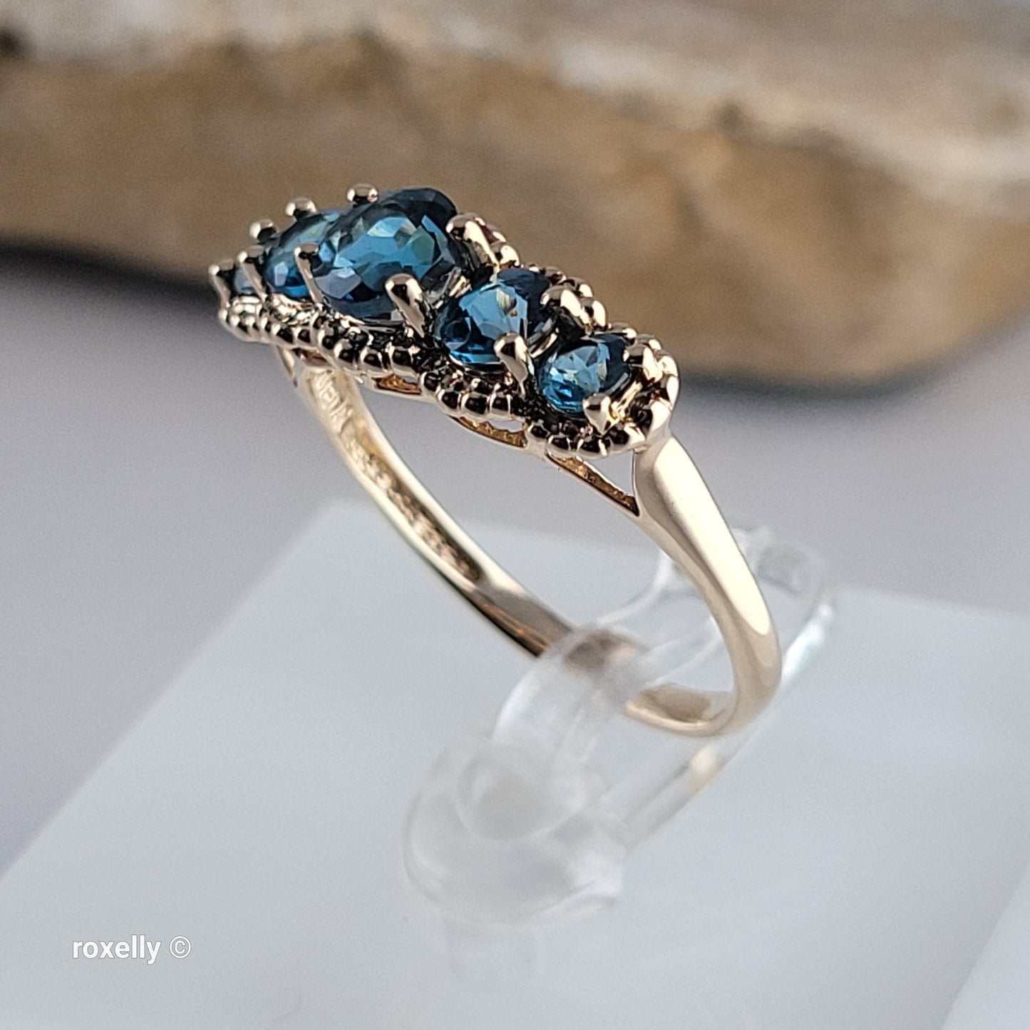 10K Yellow Gold London Blue topaz Ring Size 8 - Solid Gold!