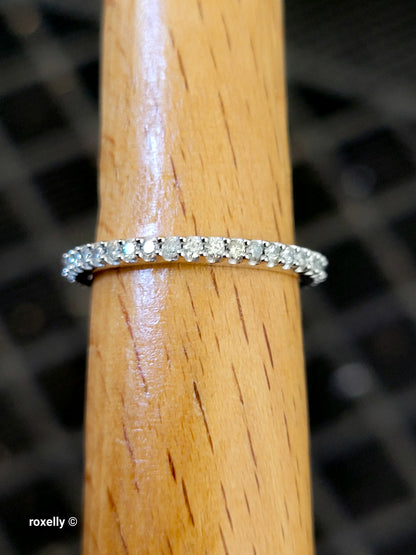 14K White Gold Diamond Infinity Design Ring Size 6, Solid Gold!