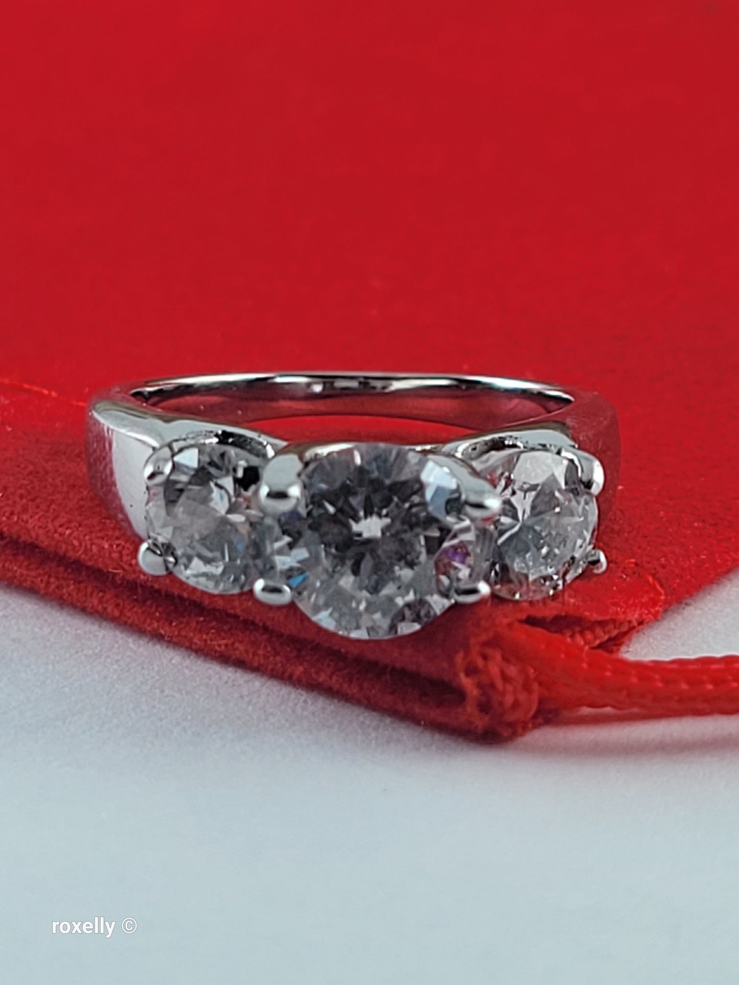 10K White Gold Cubic Zirconia Cocktail Ring Size 4.5, Solid Gold!