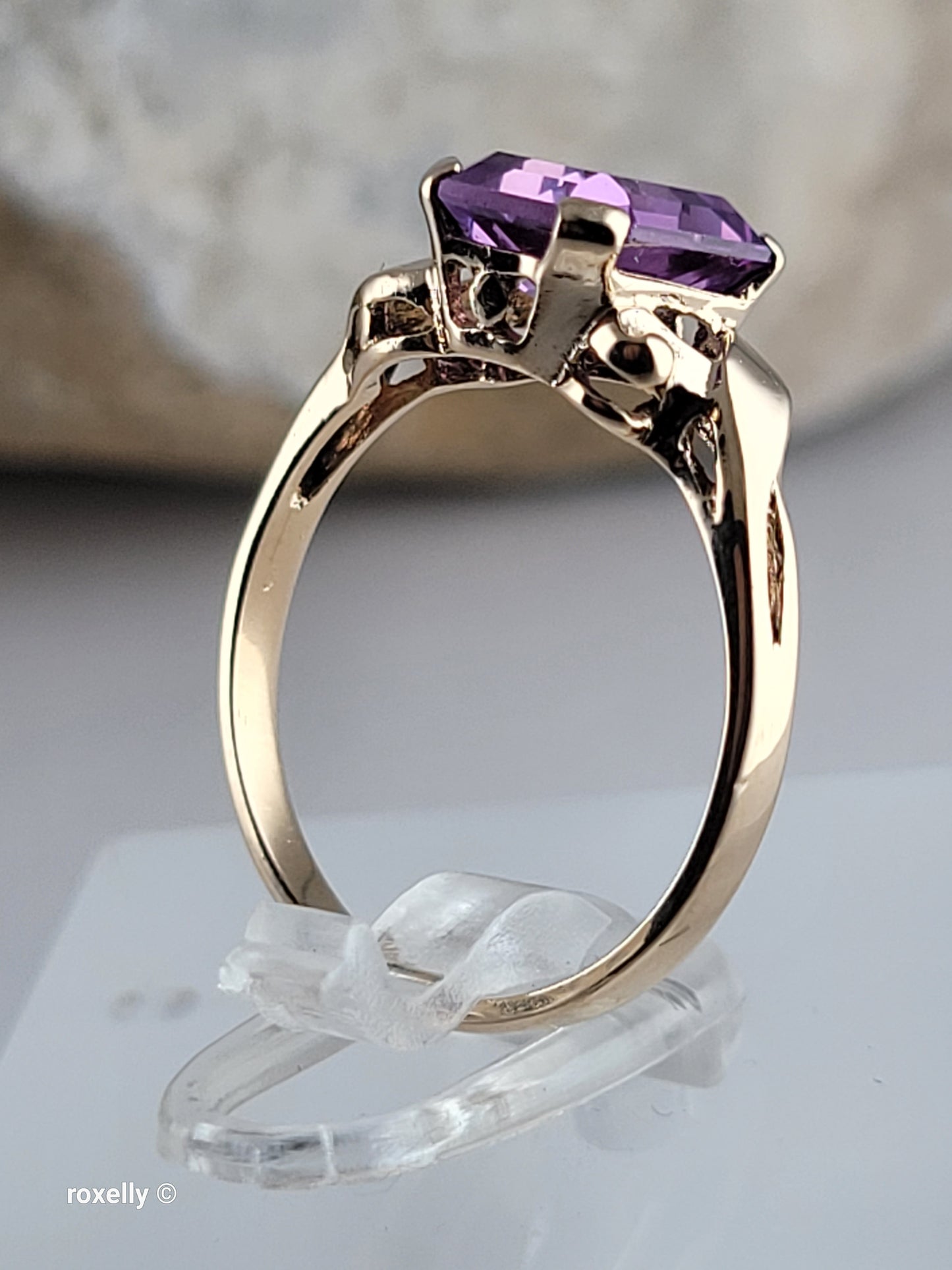 14K Yellow Gold Purple Sapphire Cocktail Ring Size 5, Solid Gold 👌🎁